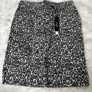 d. jeans Black & White Leopard Print Mini Skirt